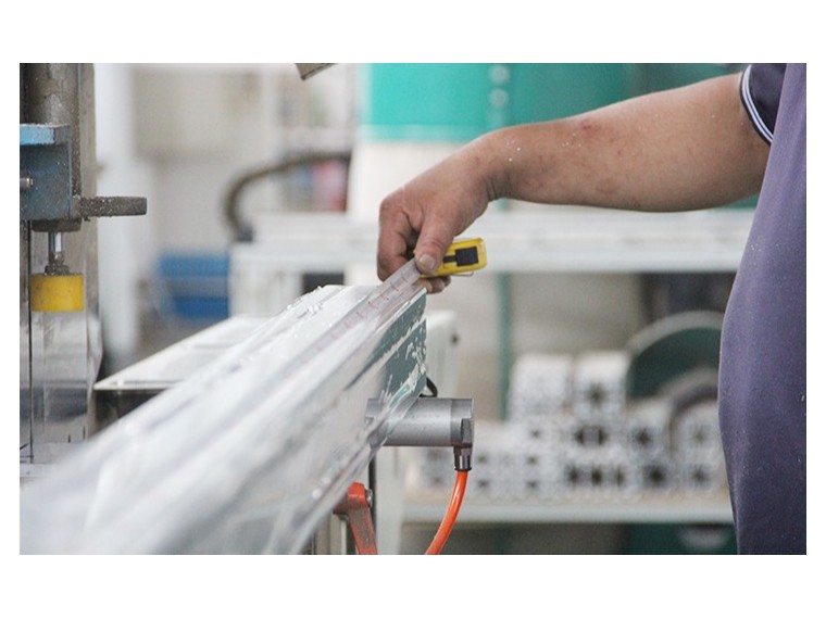 鋁型材的價(jià)格如何計(jì)算？