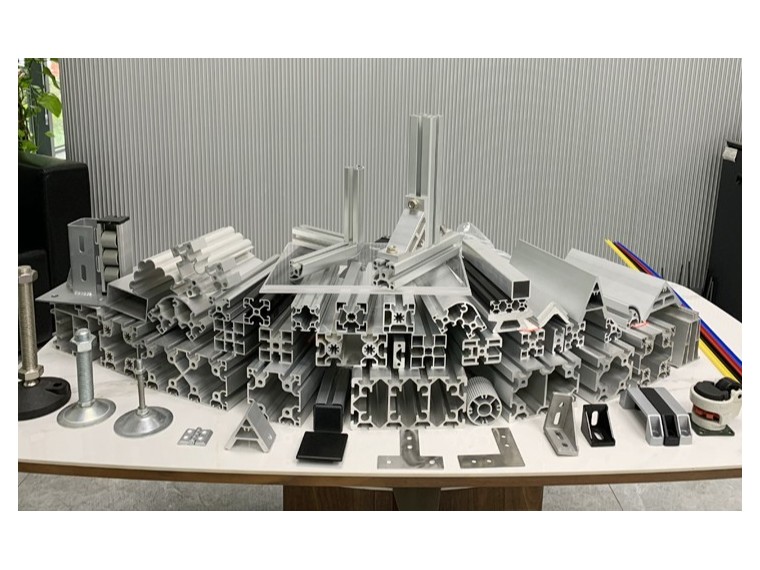 工業(yè)鋁型材價(jià)格貴嗎？【澳宏鋁業(yè)】